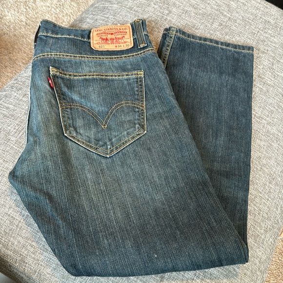 Levis 521 Slim tapered Blue Denim  Zip Fly - Picture 1 of 10